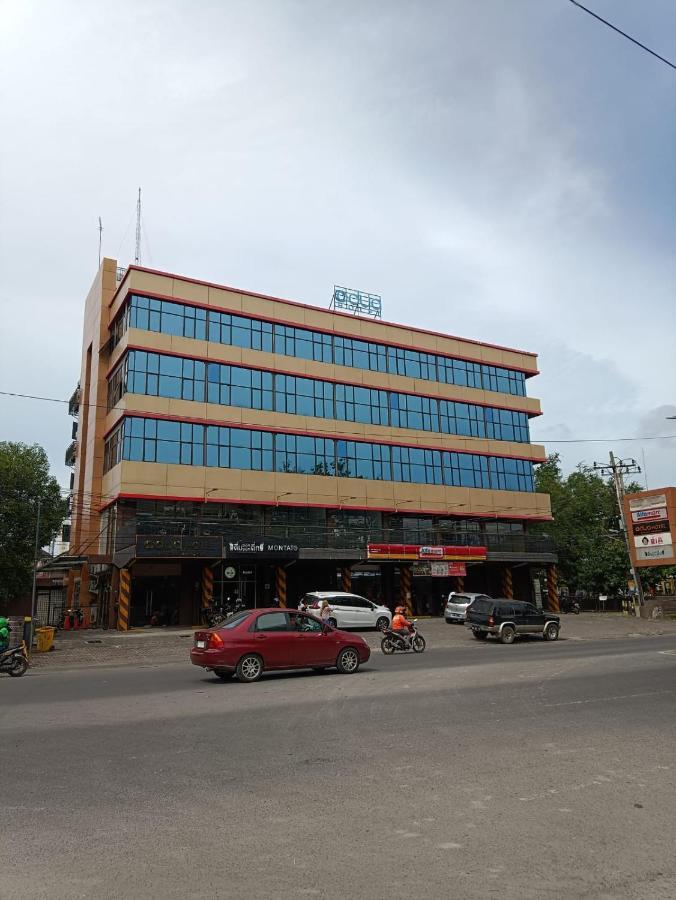 Odua Golden Mansyur Medan Hotel Kültér fotó